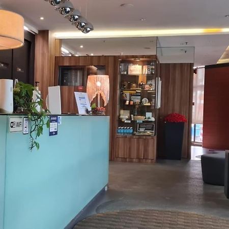 Extreme Boutique Hotel Kluang Exterior foto